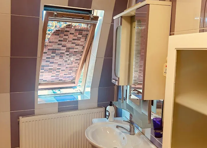 Zava Civic Center Hotel